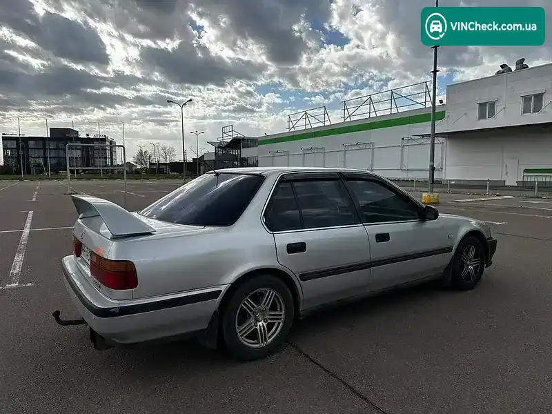 Honda Accord 1990, фото з оголошення 1 з 18, VIN JHMCB35400C003189