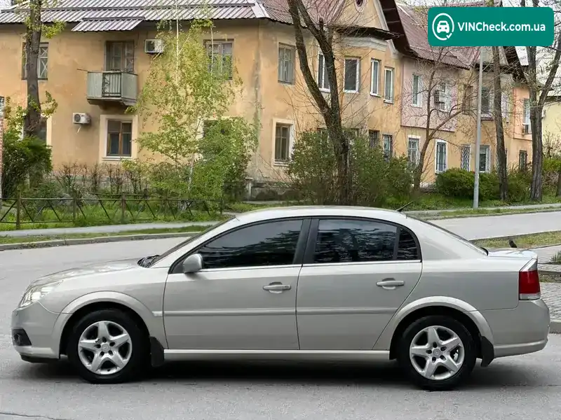 Opel Vectra 2005, фото з оголошення 2 з 16, VIN Y6D0ZCF6961032671