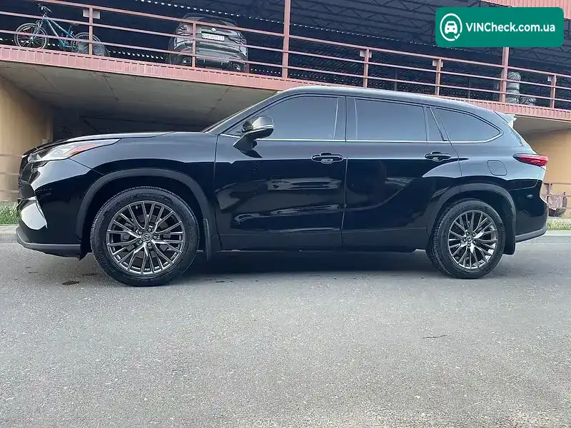 Toyota Highlander 2020, фото з оголошення 1 з 18, VIN 5TDLZ3BH80S020808