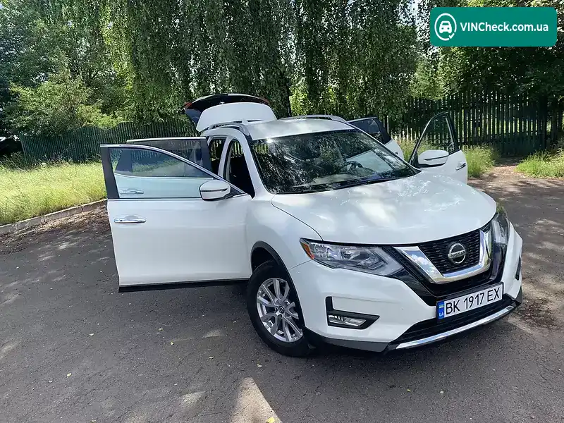 Nissan Rogue 2018, фото з оголошення 2 з 20, VIN 5N1AT2MV7JC796643