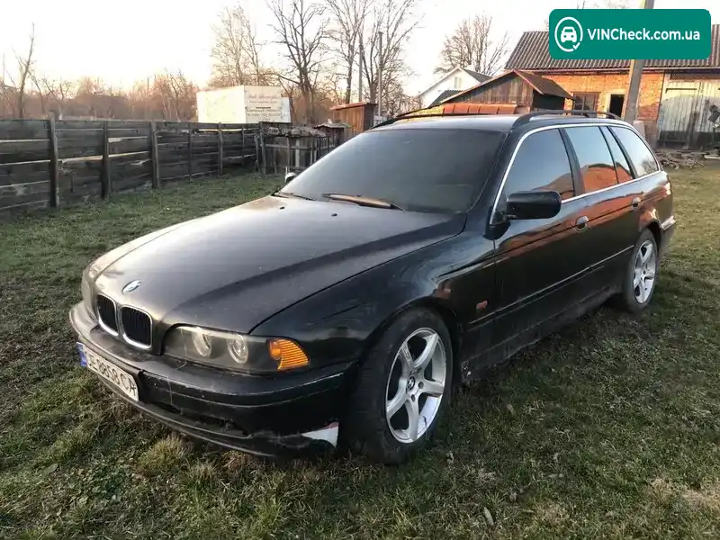 BMW 5 Series 2001, фото з оголошення 1 з 6, VIN WBADP710X0GS70409