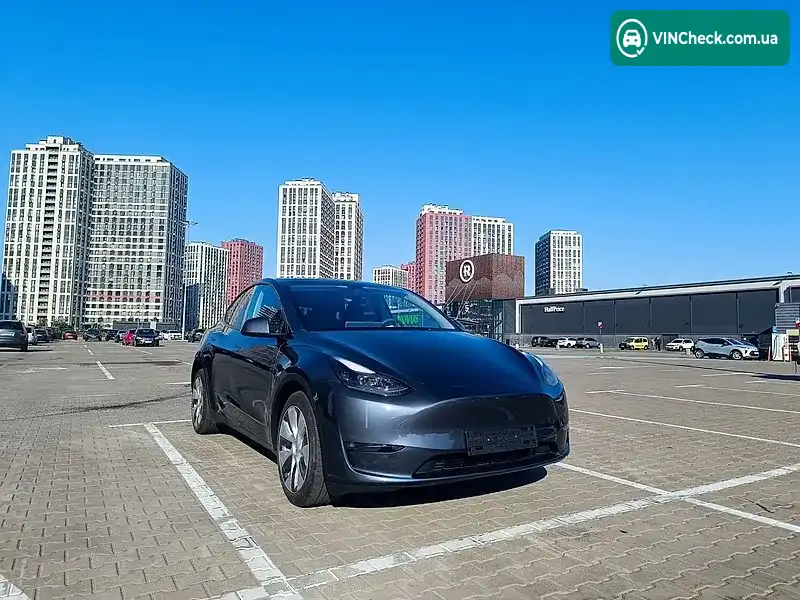 Tesla Model Y 2023, фото з оголошення 1 з 13, VIN 7SAYGDEE4PF878569