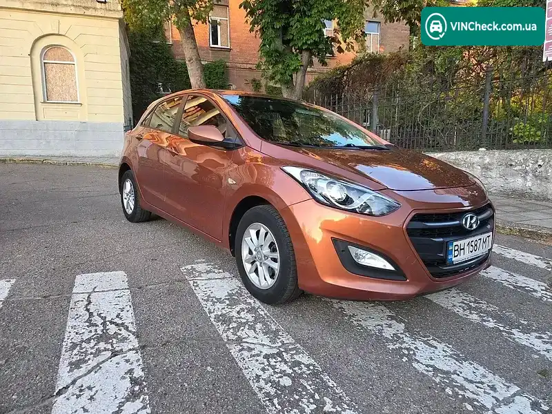 Hyundai i30 2016, фото з оголошення 2 з 12, VIN TMAD251BBHJ340463