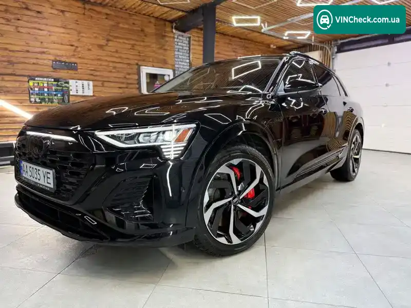 Audi Q8 e-tron 2023, фото з оголошення 2 з 21, VIN WA15AAGE0RB029133