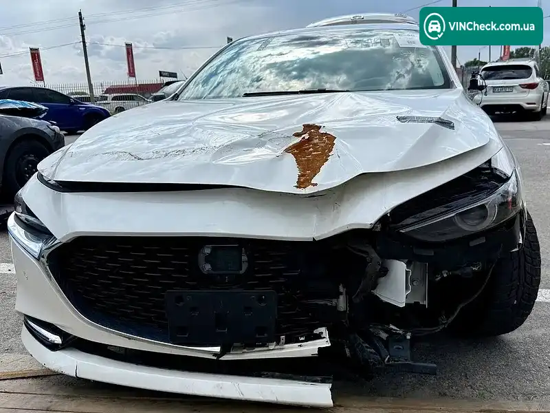 Mazda 3 2020, фото з оголошення 2 з 20, VIN JM1BPBAY5M1310990