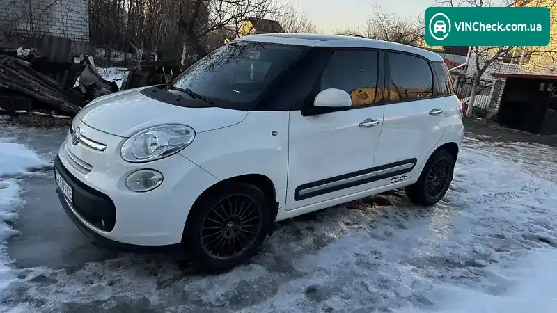 Fiat 500L 2012, фото з оголошення 2 з 21, VIN ZFA19900005002145