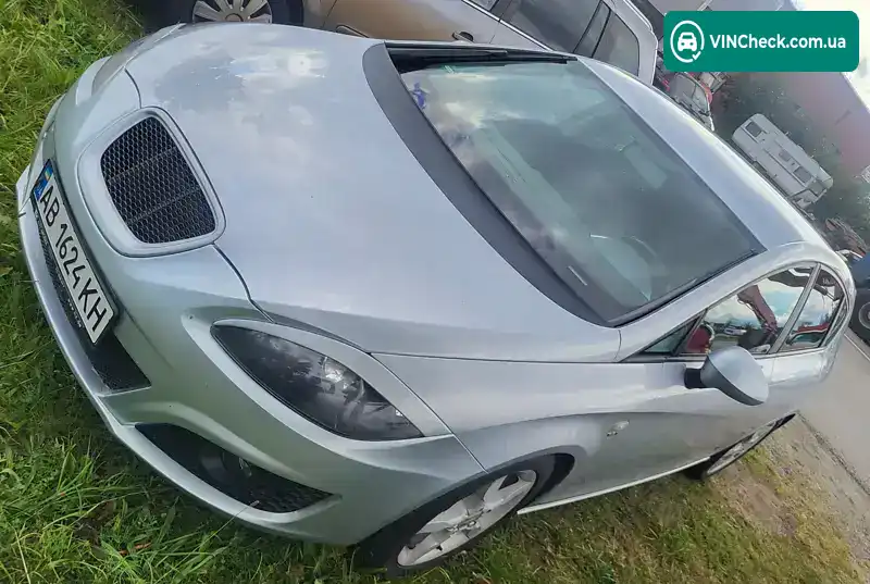 SEAT Leon 2010, фото з оголошення 1 з 6, VIN VSSZZZ1PZBR002685