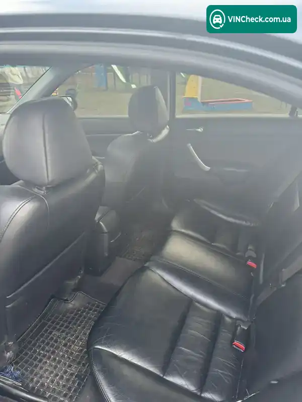 Honda Accord 2004, фото з оголошення 2 з 9, VIN JHMCN15504C200963