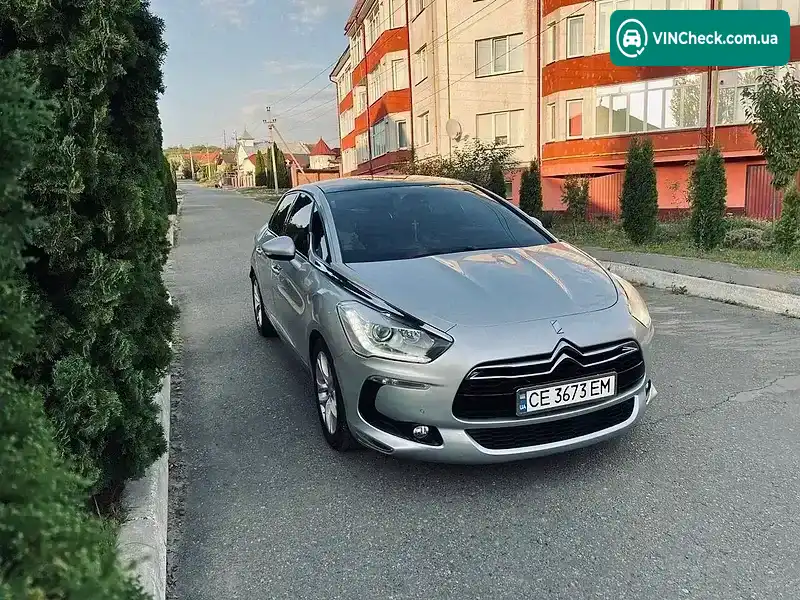 Citroen DS5 2013, фото з оголошення 2 з 12, VIN VF7KF9HD8DS506619