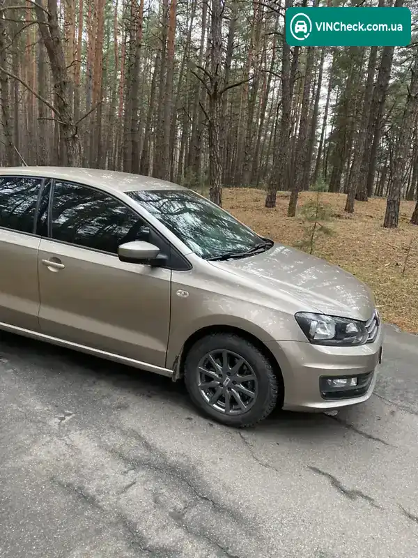 Volkswagen Polo 2018, фото з оголошення 2 з 20, VIN XW8ZZZ61ZJG038992