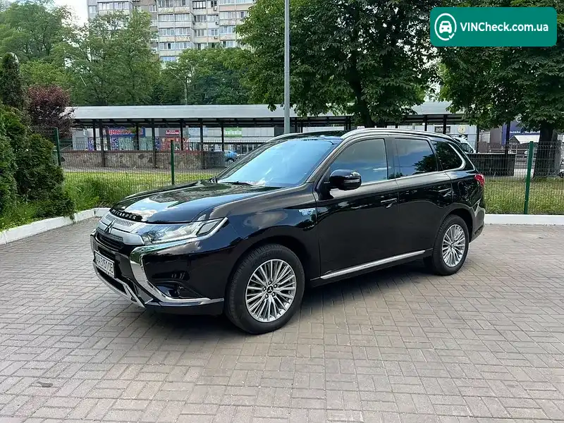 Mitsubishi Outlander 2021, фото з оголошення 1 з 20, VIN JA4J2VA75NZ025674