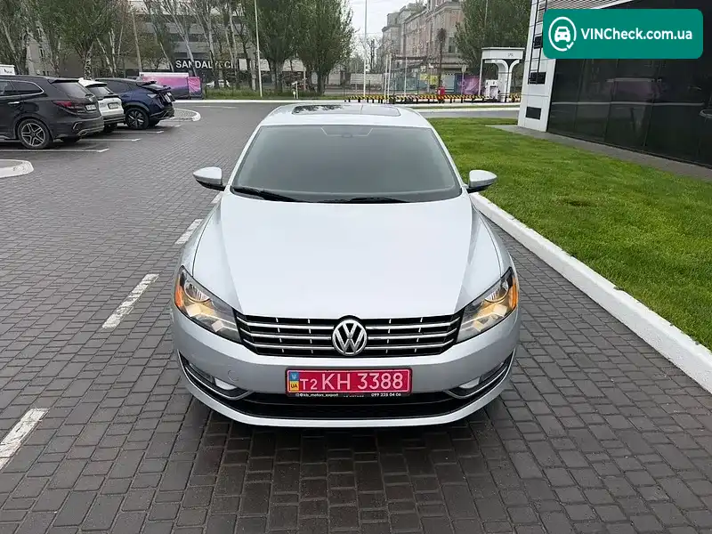 Volkswagen Passat 2014, фото з оголошення 2 з 18, VIN 1VWZZZA3ZFC048695