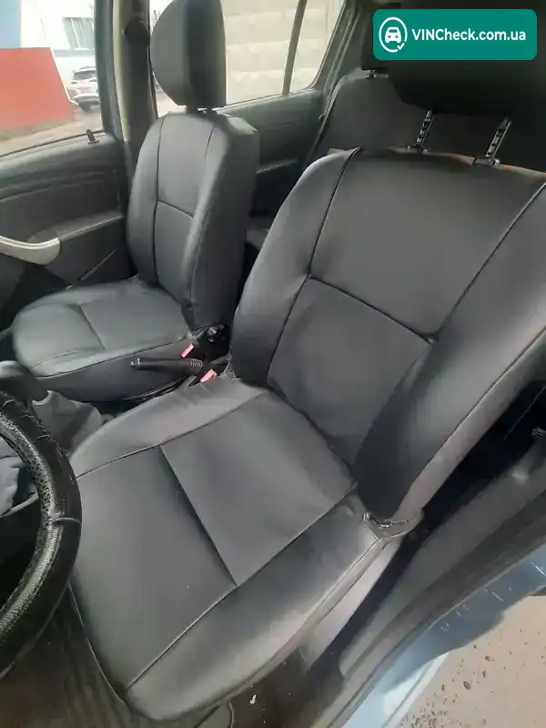 Renault Sandero 2010, фото з оголошення 2 з 3, VIN VF1BSRAAH43775995