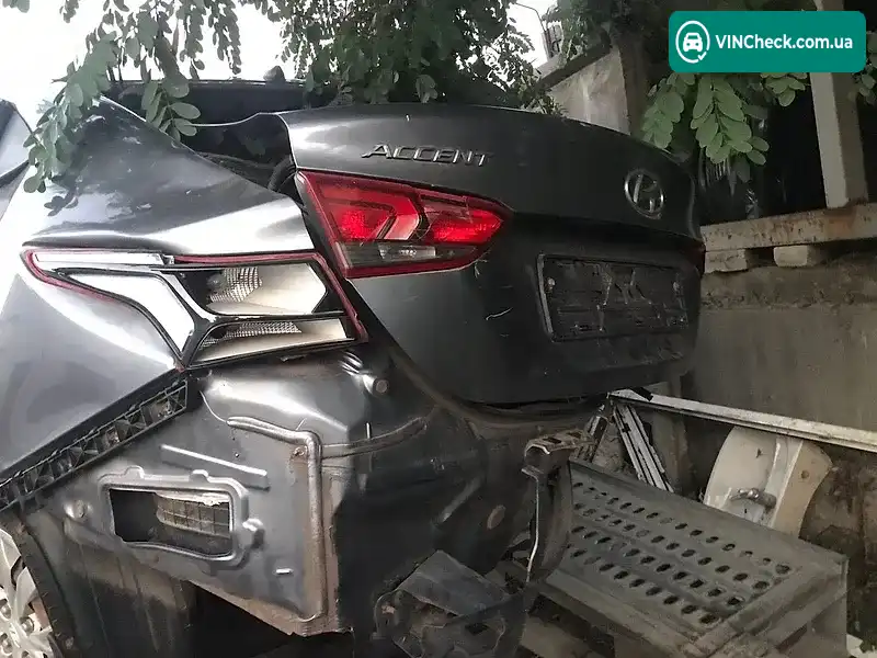 Hyundai Accent 2017, фото з оголошення 2 з 8, VIN Z94K241BAJR018829