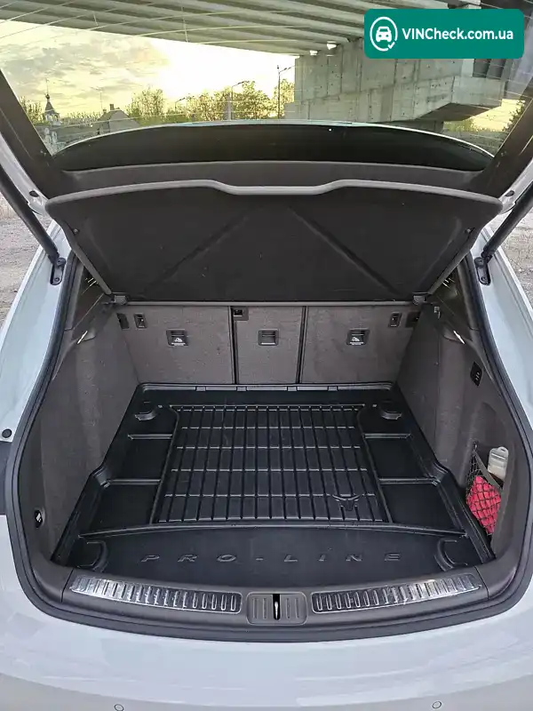 Porsche Macan 2016, фото з оголошення 2 з 17, VIN WP1ZZZ95ZHLB61179