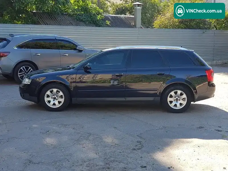 Audi A4 2003, фото з оголошення 2 з 20, VIN WAUZZZ8E73A302334