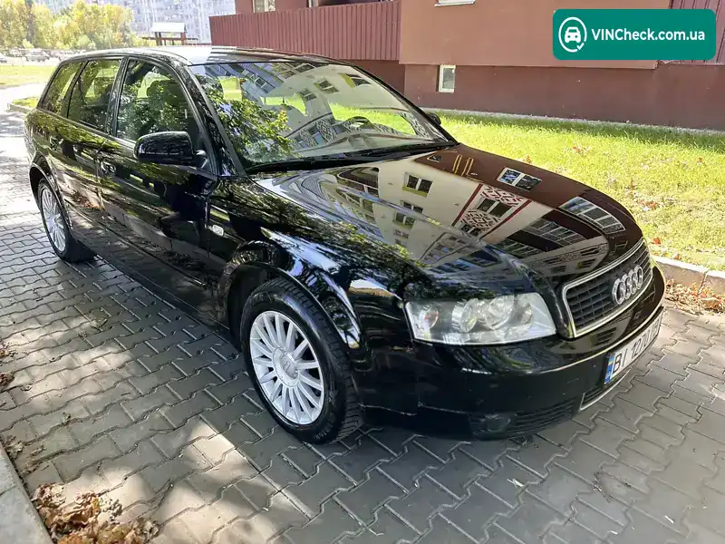 Audi A4 2001, фото з оголошення 2 з 20, VIN WAUZZZ8E12A137766