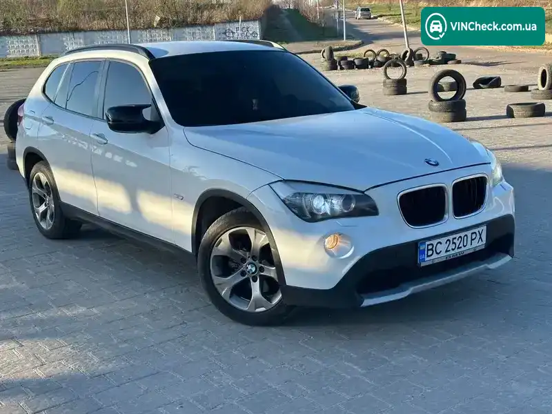 BMW X1 2012, фото з оголошення 1 з 21, VIN WBAVL31040VS16611