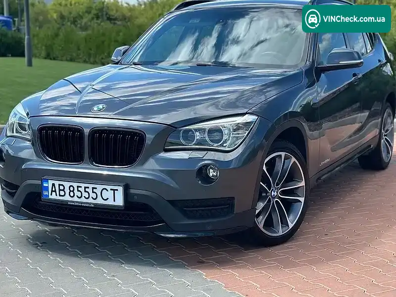 BMW X1 2015, фото з оголошення 2 з 20, VIN WBAVM71080V292918