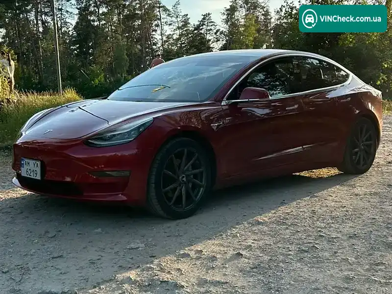 Tesla Model 3 2019, фото з оголошення 2 з 10, VIN 5YJ3E1EA1KF412745