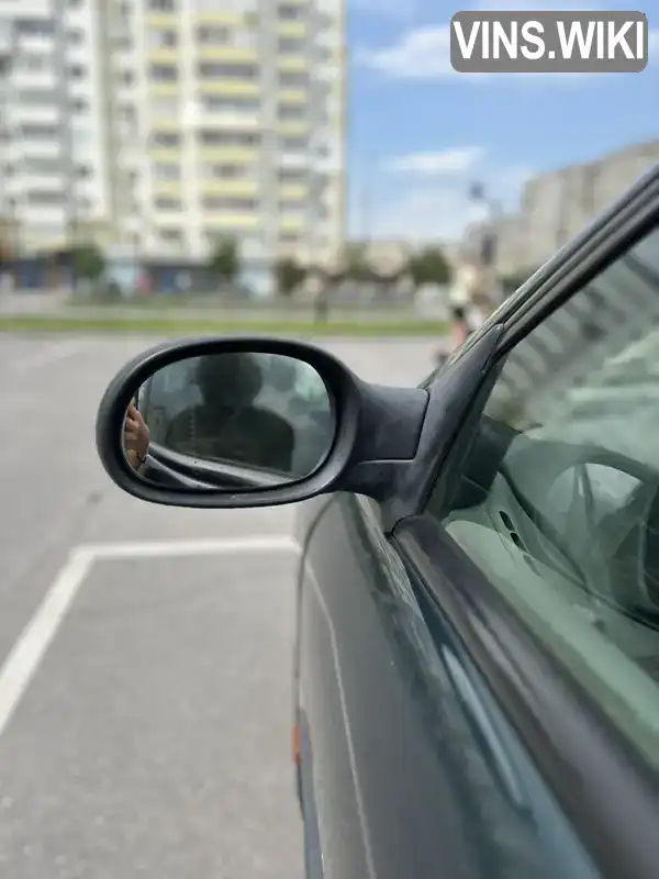 Renault Laguna 1999, фото з оголошення 2 з 18, VIN VF1K56G0520784954