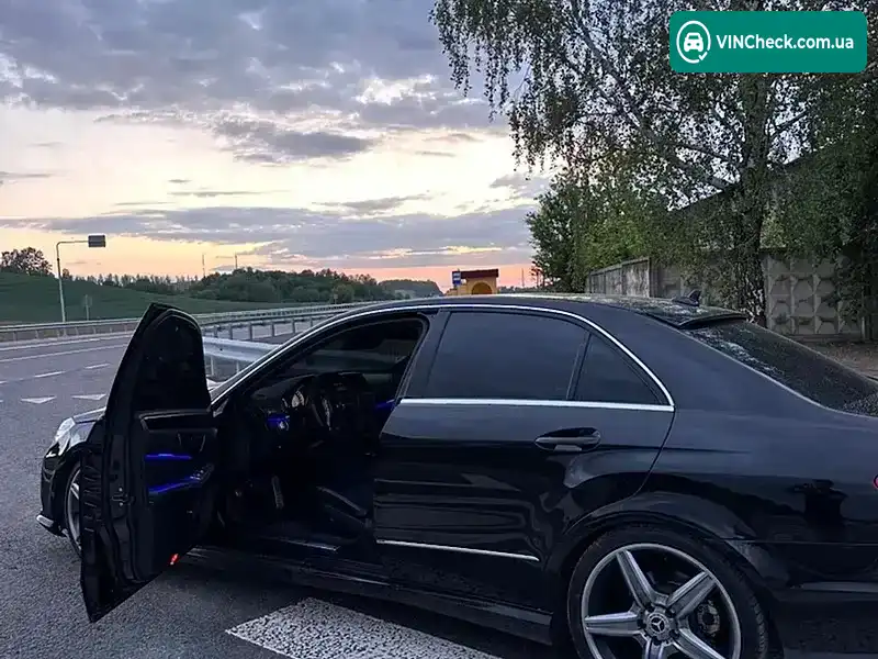 Mercedes-Benz E-Class 2011, фото з оголошення 2 з 8, VIN WDD2120031A453474