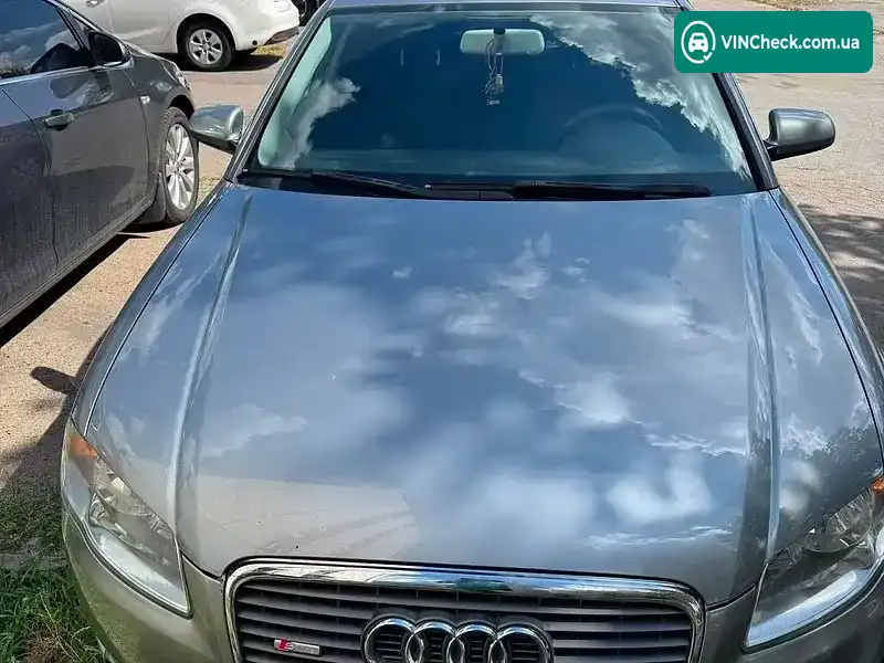 Audi A4 2005, фото з оголошення 1 з 14, VIN WAUZZZ8E55A528049