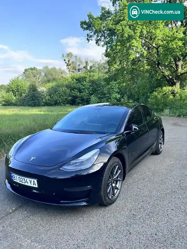 Tesla Model 3 2021, фото з оголошення 2 з 20, VIN 5YJ3E1EBXMF012825