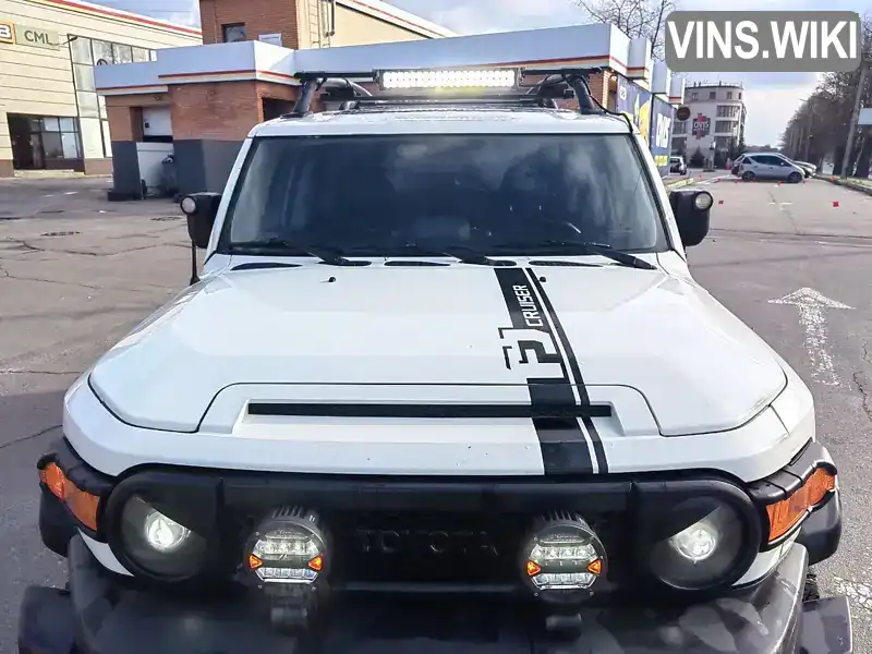 Toyota FJ Cruiser 2008, фото з оголошення 2 з 20, VIN JTEBU11F18K030092