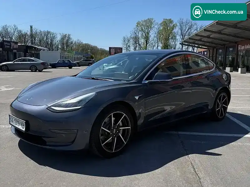 Tesla Model 3 2018, фото з оголошення 1 з 21, VIN 5YJ3E1EB2JF112333