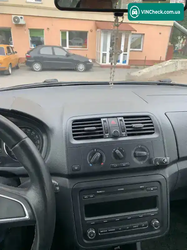 Skoda Roomster 2013, фото з оголошення 2 з 5, VIN TMBNL25J4D5009075