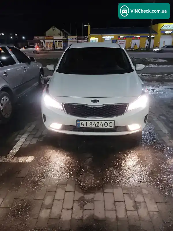 Kia Forte 2018, фото з оголошення 1 з 20, VIN 3KPFL4A70JE228884