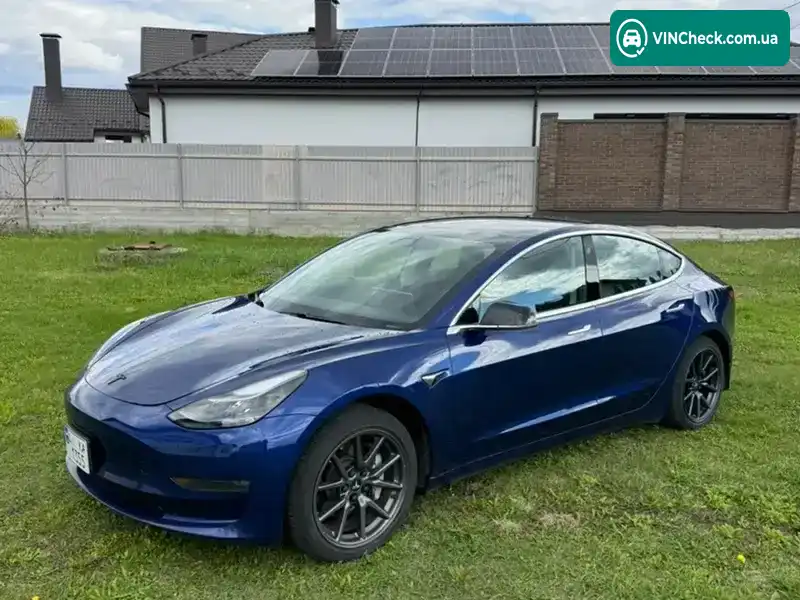 Tesla Model 3 2019, фото з оголошення 1 з 12, VIN 5YJ3E1EB8KF520840