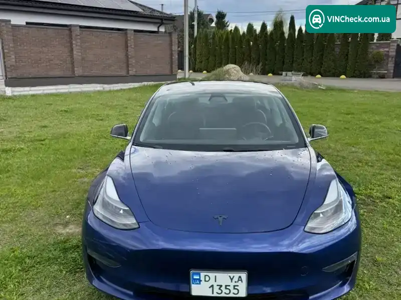 Tesla Model 3 2019, фото з оголошення 2 з 12, VIN 5YJ3E1EB8KF520840