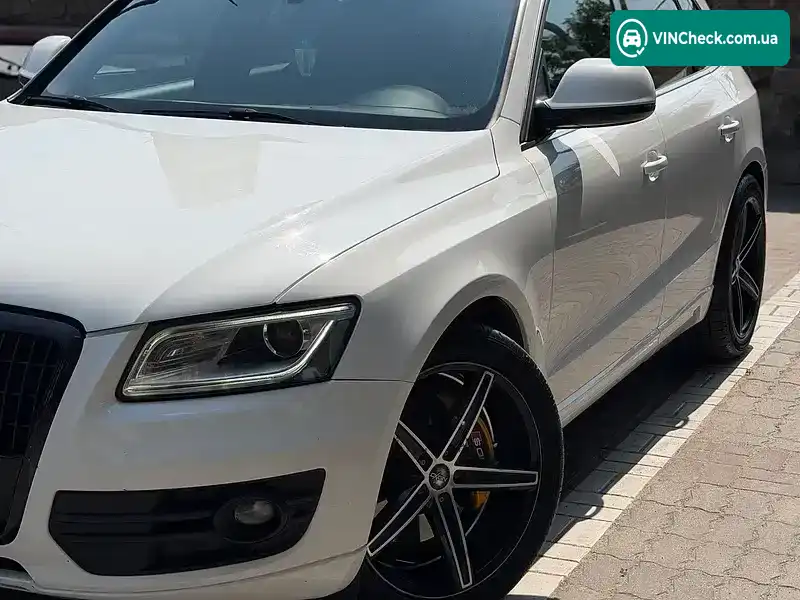 Audi Q5 2010, фото з оголошення 2 з 18, VIN WA1CFAFP4BA001990