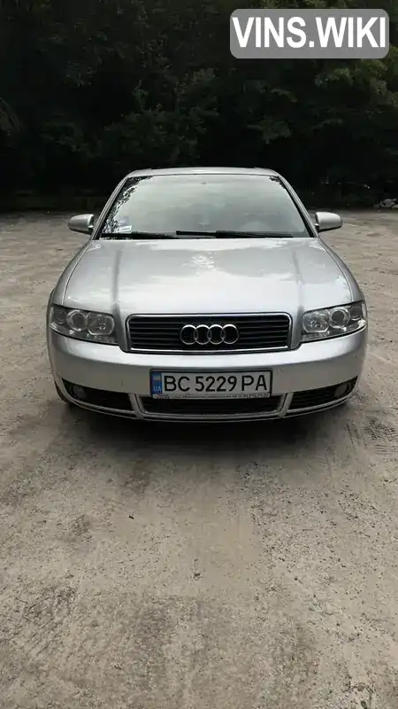 Audi A4 2004, фото з оголошення 2 з 21, VIN WAUZZZ8E85A093138