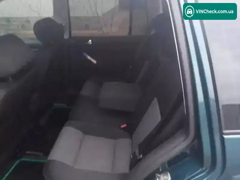 Volkswagen Bora 2002, фото з оголошення 1 з 11, VIN WVWZZZ1JZ3W187498