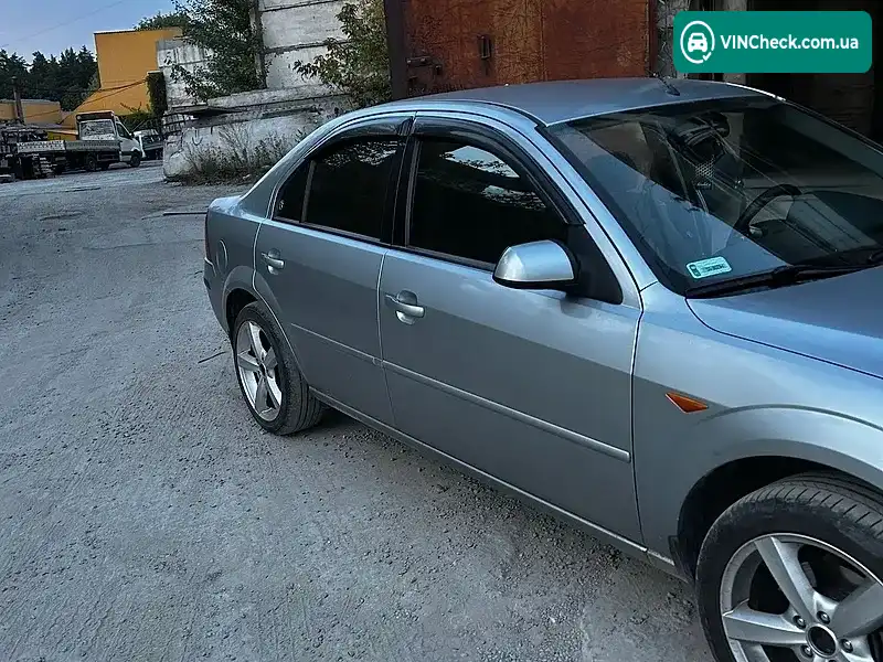Ford Mondeo 2002, фото з оголошення 2 з 11, VIN WF04XXGBB42R85812