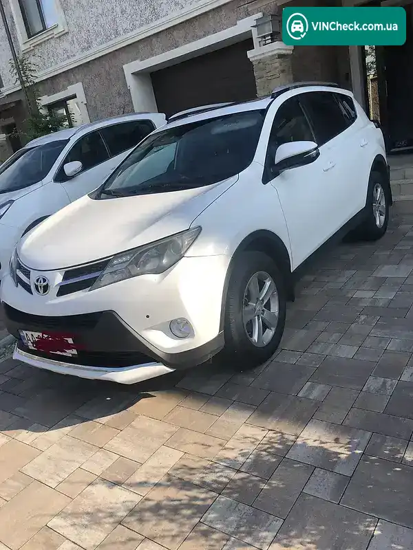 Toyota RAV4 2014, фото з оголошення 1 з 13, VIN 2T3RFREV8EW212453