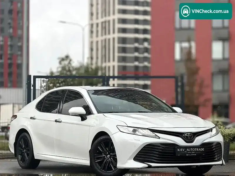 Toyota Camry 2018, фото з оголошення 1 з 20, VIN JTNBF3HK703005043