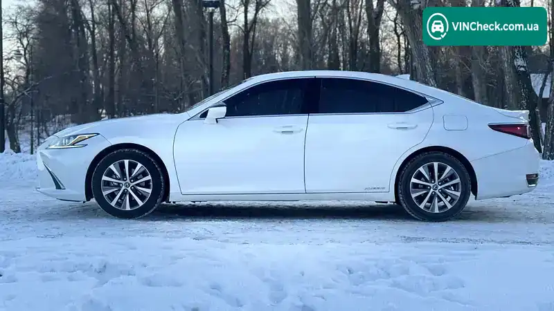 Lexus ES 2021, фото з оголошення 2 з 21, VIN 58ADA1C19MU007248