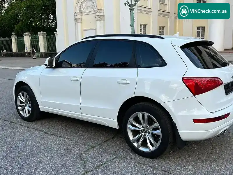 Audi Q5 2011, фото з оголошення 2 з 20, VIN WAUZZZ8R3CA033087