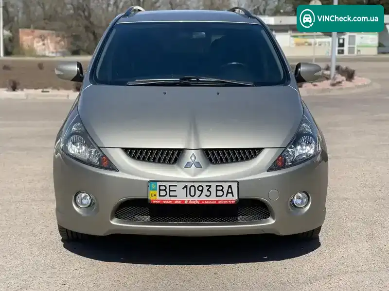Mitsubishi Grandis 2006, фото з оголошення 2 з 20, VIN JMBLRNA4W6Z001251