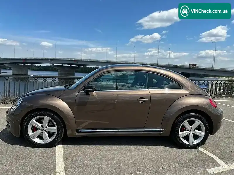 Volkswagen Beetle 2013, фото з оголошення 2 з 20, VIN WVWZZZ16ZDM651805