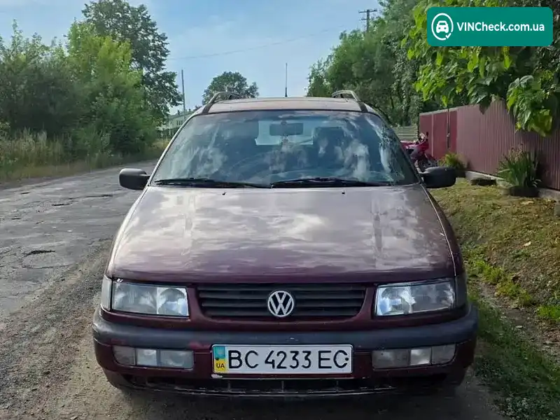 Volkswagen Passat 1996, фото з оголошення 1 з 15, VIN WVWZZZ3AZTE087114