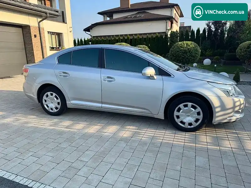 Toyota Avensis 2010, фото з оголошення 2 з 17, VIN SB1BG76L30E035895