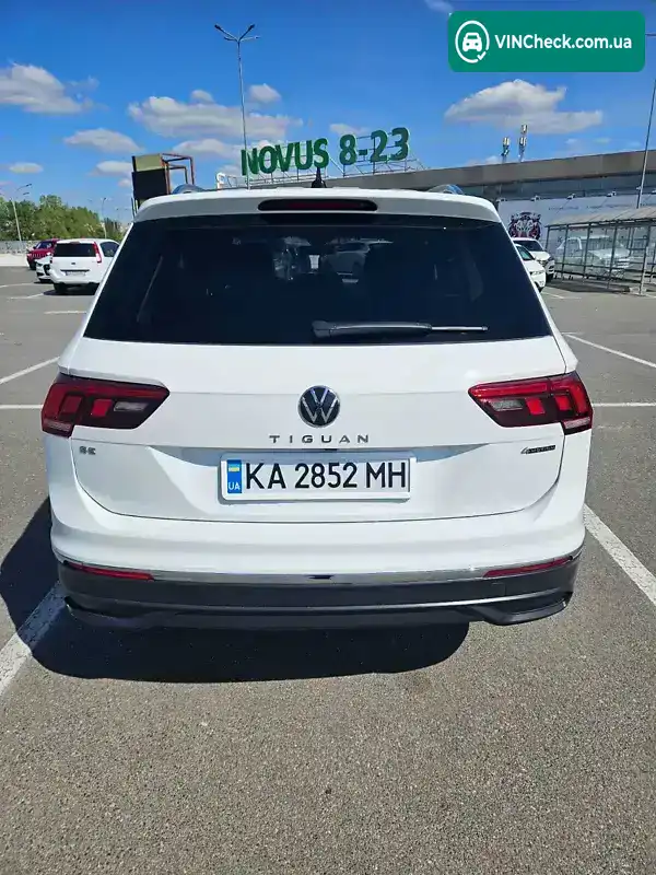 Volkswagen Tiguan 2022, фото з оголошення 2 з 17, VIN 3VV2B7AX5NM101290