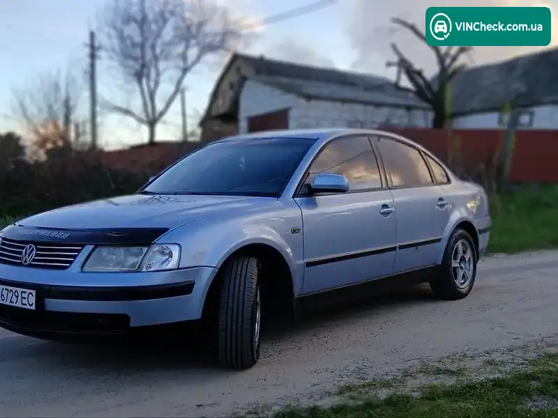 Volkswagen Passat 1997, фото з оголошення 2 з 17, VIN WVWZZZ3BZVE078548
