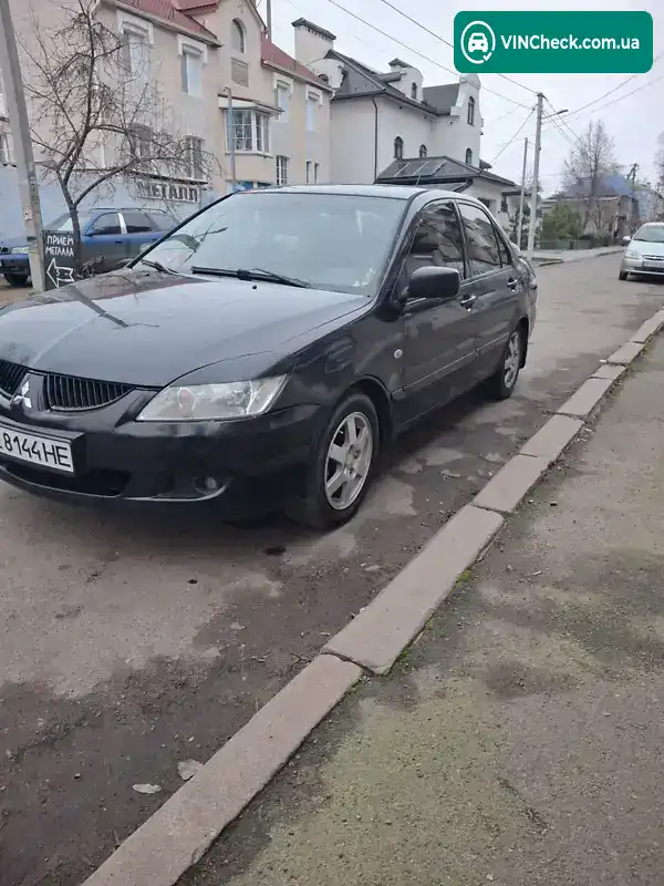 Mitsubishi Lancer 2004, фото з оголошення 1 з 7, VIN JMBSNCS3A5U004108