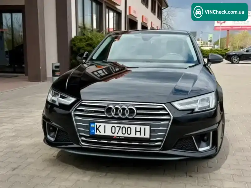 Audi A4 2019, фото з оголошення 2 з 18, VIN WAUENAF46KA037927